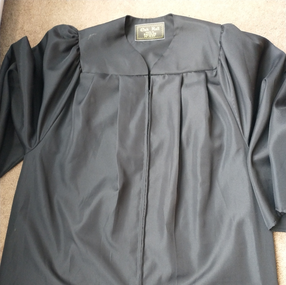 Black Graduation Gown